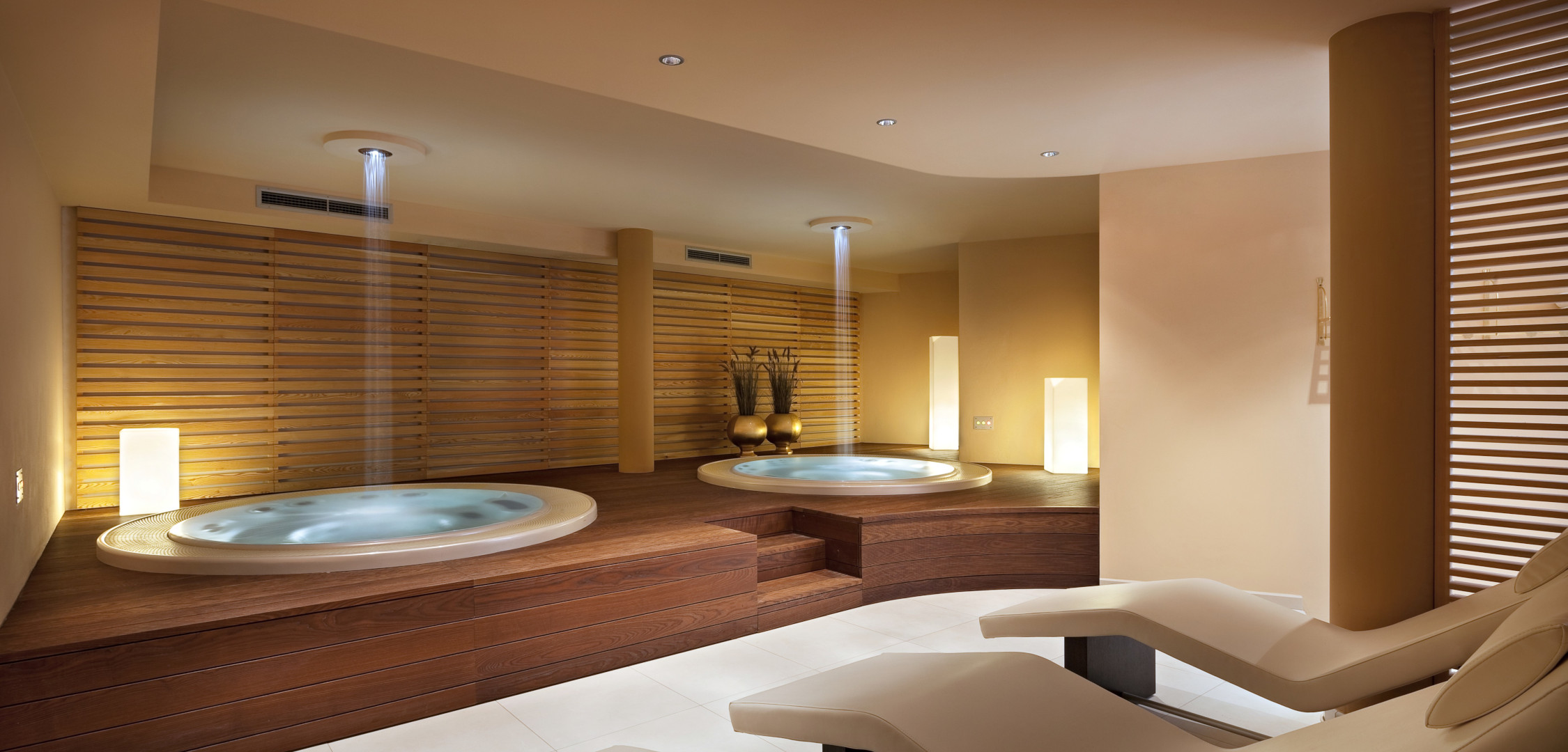 Hot Tube 1