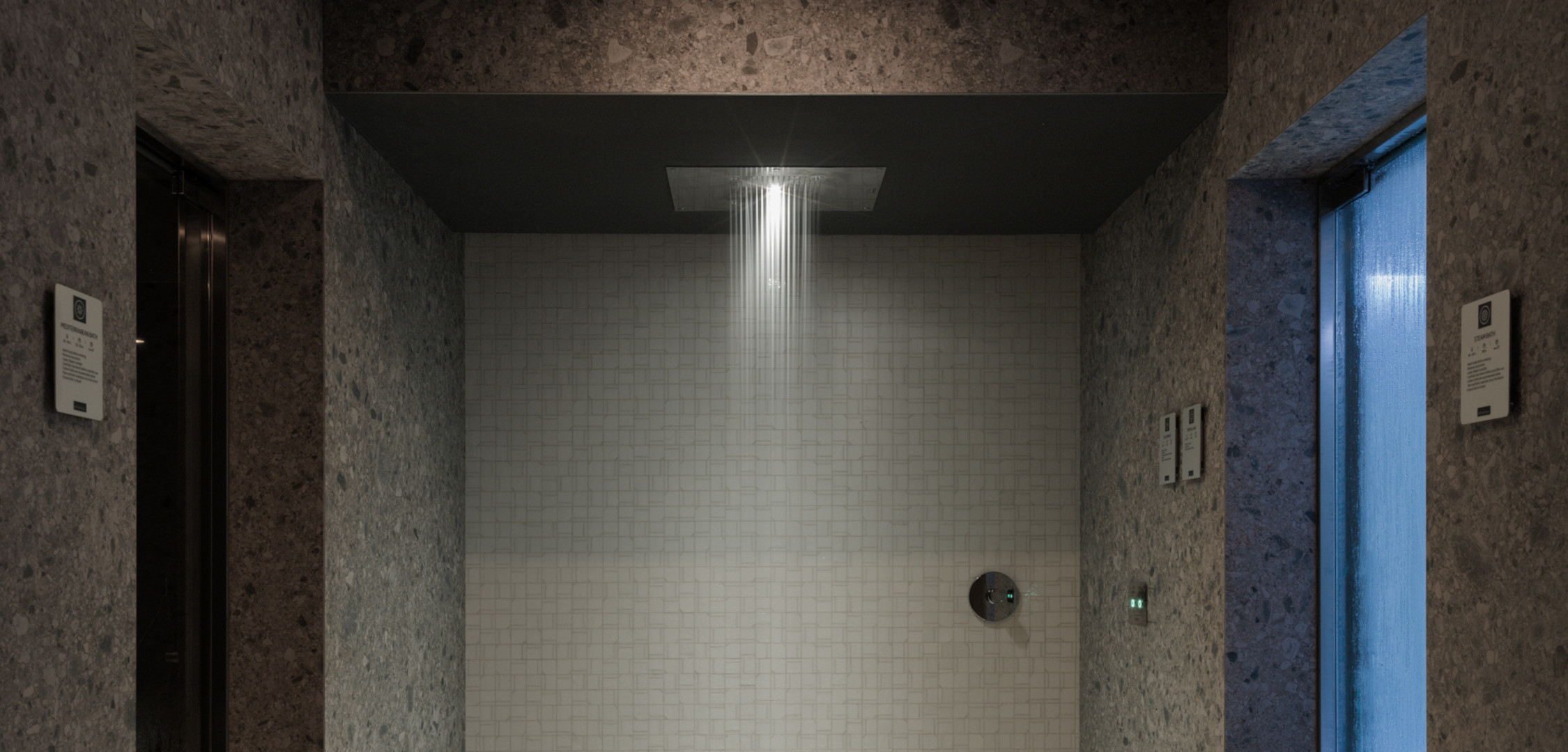 Showerone 5