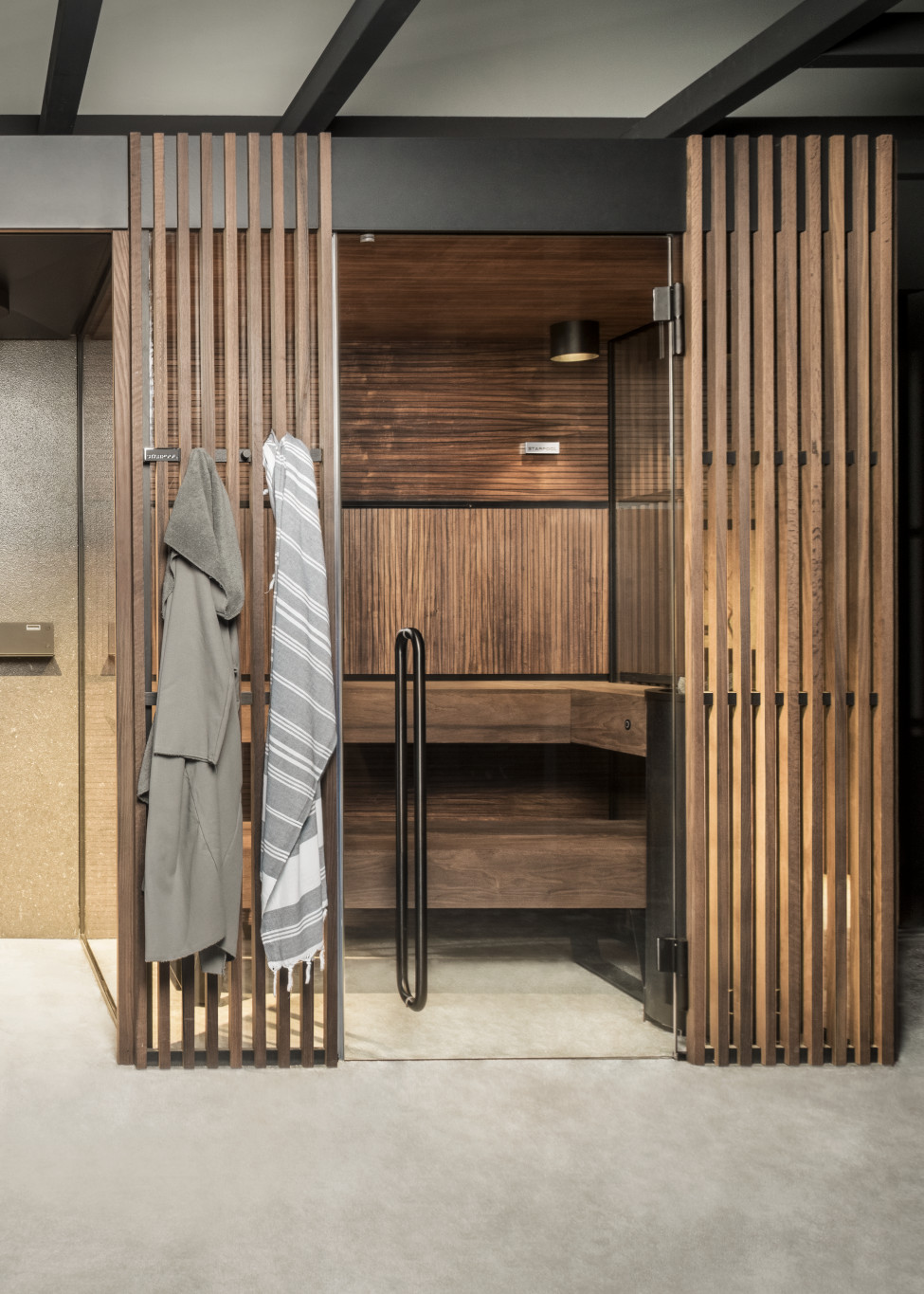 Shade Sauna 4 mobile